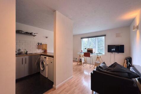 Lounge/kitchen/dining area