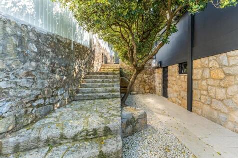 Property Image 62