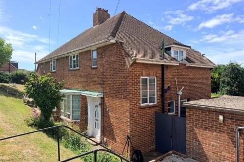 Spencer Avenue 18 FRONT 2.jpg