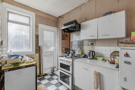 Kitchen (2)