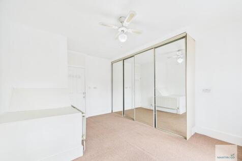 CAM03394G0-PR0297...