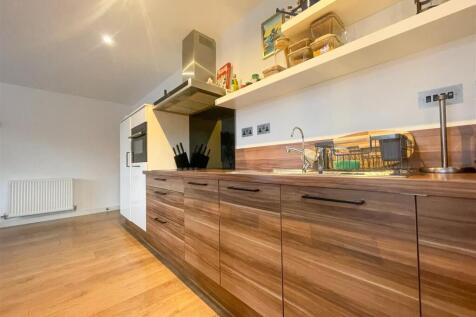 OPEN PLAN LOUNGE KITCHEN DINING ROOM