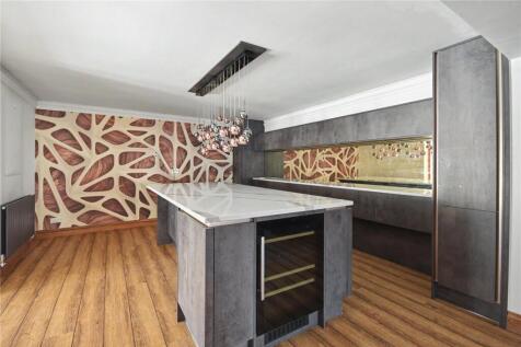 Picture No. 03