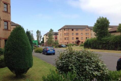 An unfurnished first floor, 2 bedroom apartment offering a fantastic open outlook with views over Gyle Public Park