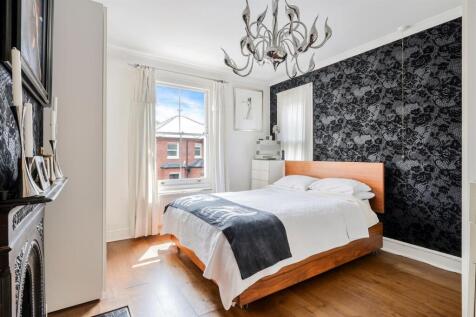 LADBROKE ROAD (15).jpg