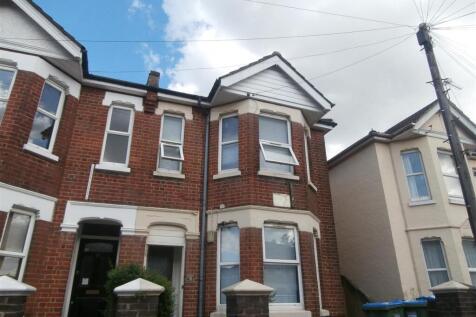 4 Bedroom Semi-Detached in SO15 2FT