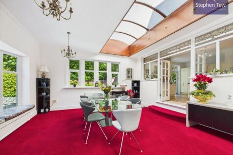 Living / Dining Room