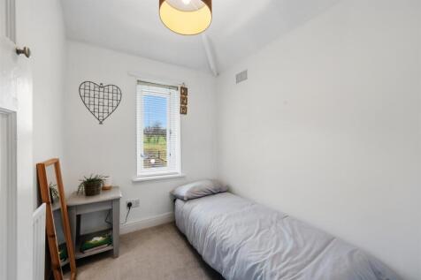 Saxton Mee Flora Dene 0015.jpg