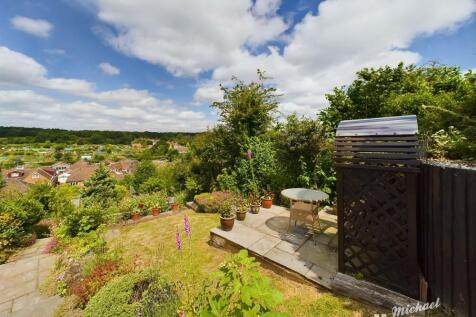 CAM02773G0-PR0140-STILL006-thumbnail-h750-70