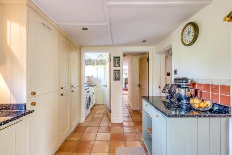 Kitchen / Breakfast Room