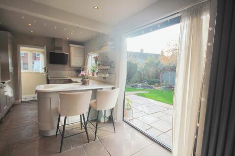 Kitchen Breakfast...