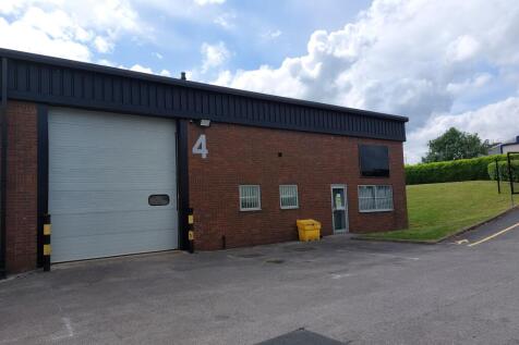 Light Industrial to rent in batley