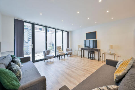 2 Bedroom Flat in SE1 3AL