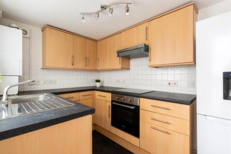 16 St Kildas Road-5.jpg