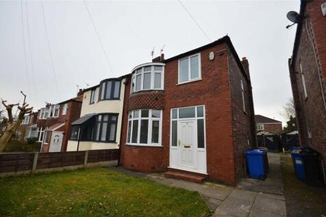 AVAILABLE AUGUST A well presented and RECENTLY REFURBISHED, three bedroom semi-detached property. Offered UNFURNISHED and close by to amenities including shops, schools and EXCELLENT COMMUTER LINKS, t
