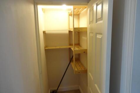 doveside drive flat