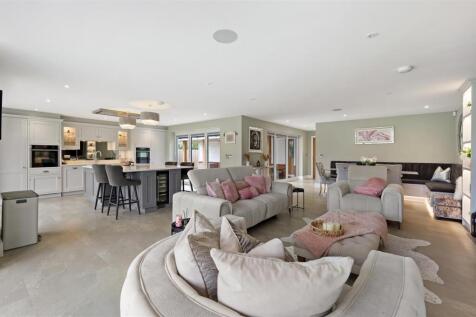 Kitchen/Dining/Living Room