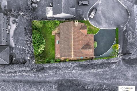 dji_fly_20250625_164130_617_1750866354398_BWMix.jp