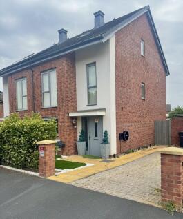 ** Zero Deposit Guarantee Available **
*AVAILABLE SOON*FIVE BEDROOM FAMILY HOME*BUILT 2015*SOUGHT-AFTER SHELDON LOCATION*DRIVEWAY PARKING*EPC C*