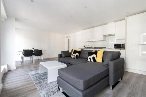 This fantastic open-plan one bedroom apartment is available in the extremely sought after One Swallow Street development. The apartment is located on the 2nd floor and is fully furnished to an excelle
