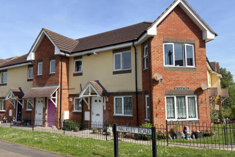2 Bedroom Maisonette for Sale