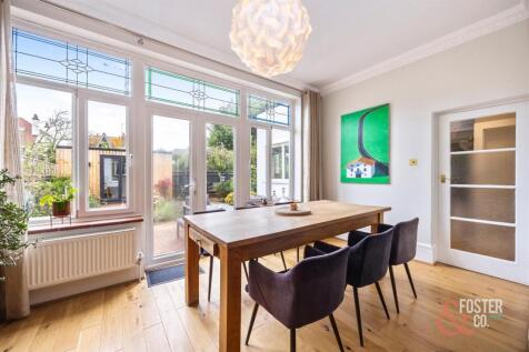 Carlisle Road, 20 Garden Flat-023.JPG