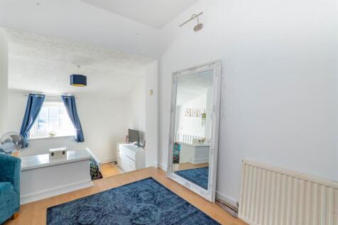 Master Dressing Room