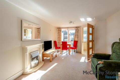 8687000-interior01.jpg