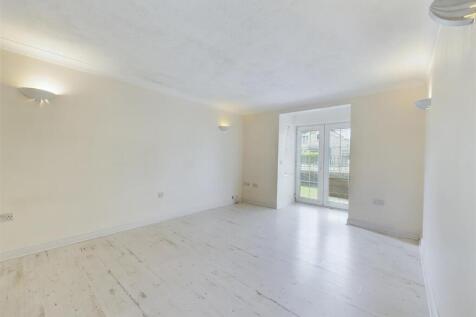 CAM02319G0-PR0101-ST