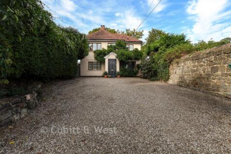 Driveway/Parking