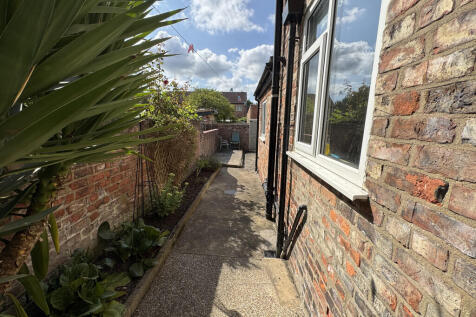 20250814_10064901...