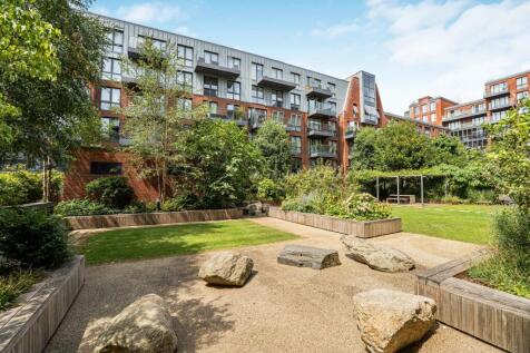 Communal Grounds