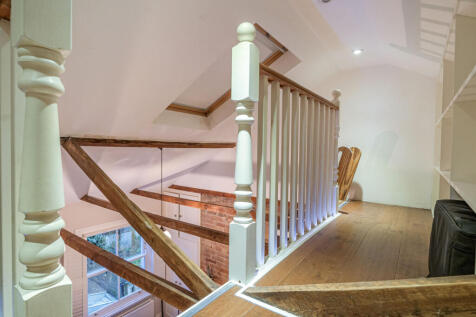 1385092-11-6929c8...