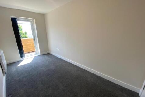 HALLWAY.jpg