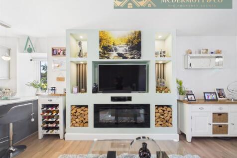 Open plan Lounge