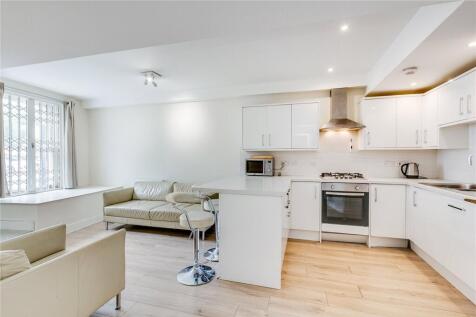 Reception/Kitchen