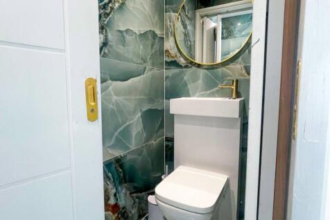 Basement loo
