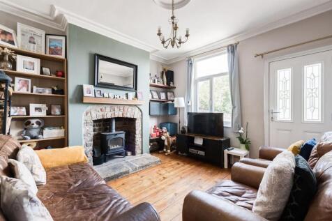 257WhitehouseLane(Interior)-1.jpg