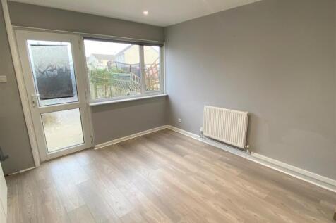 20 Polwhele Road Kitchen