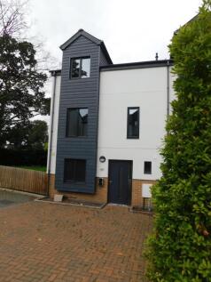 4 Bed Unfurnished Terraced