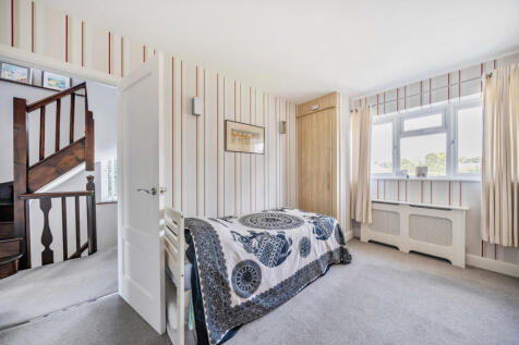 1349209-19-68bed0...