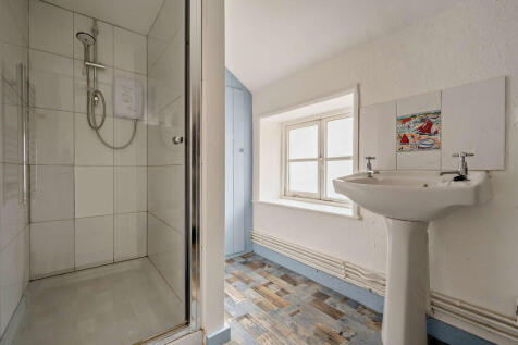 8642411-interior3...