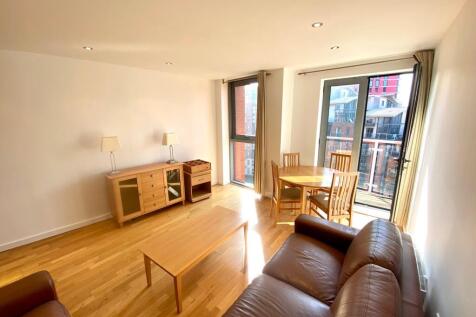 ** Zero Deposit Guarantee Available **
Two bedroom apartment with two balconys in the very popular development of city island!