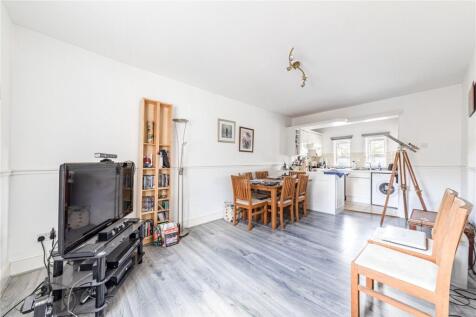 Living/Kitchen