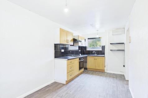 CAM01909G0-PR0484-STILL003