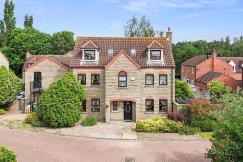 EweMove Estate Agents Scunthorpe - Front Aspect