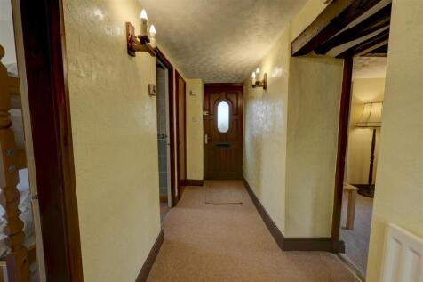 Annexe Hallway