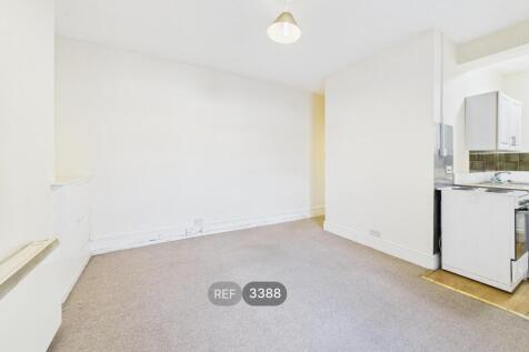 Kitchen / Living area