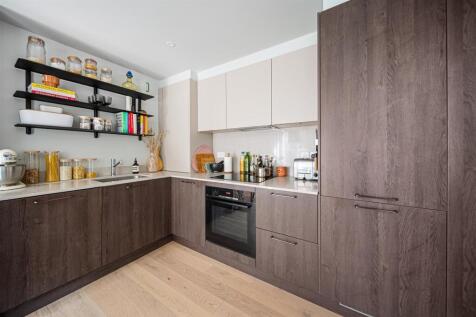 Knolly's Road-04.jpg