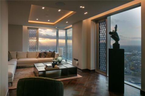 2 bed, 3 bath Penthouse in Manchester - Photo 1